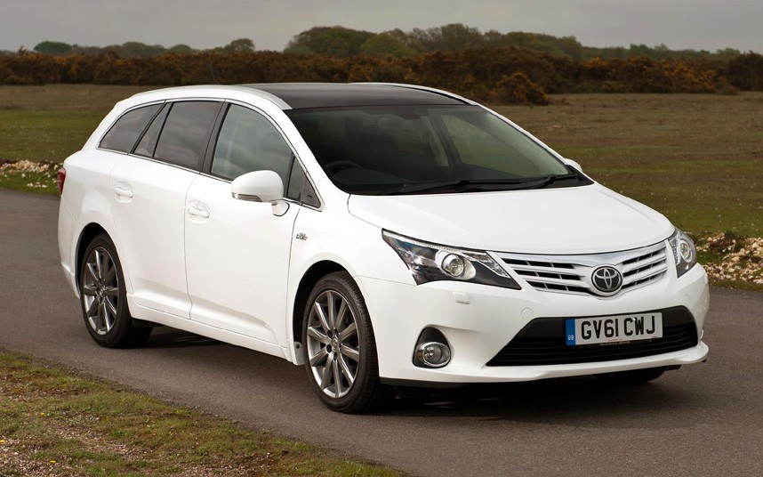 Toyota Avensis 2013