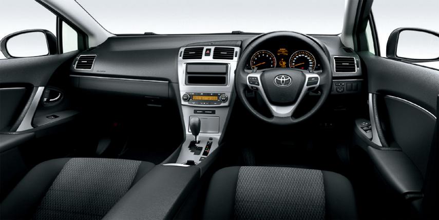 Toyota Avensis 2014