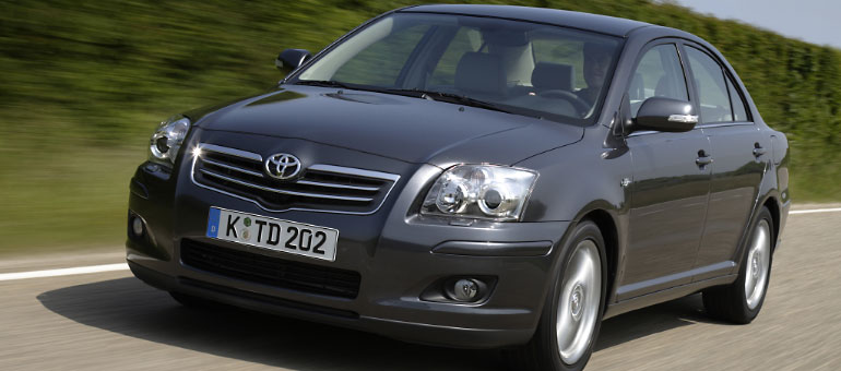 Toyota Avensis Black
