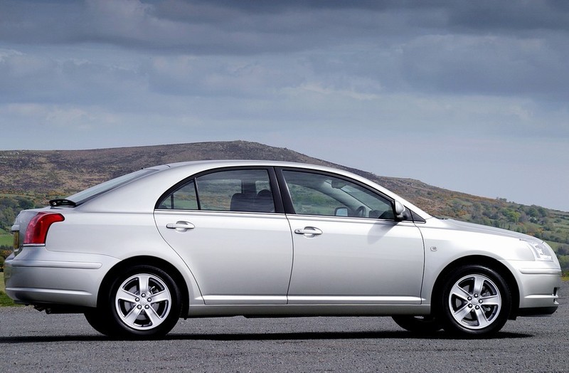 Toyota Avensis Hatchback