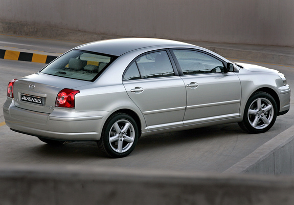 Toyota Avensis Sedan