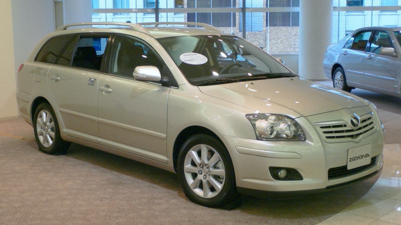 Toyota Avensis Stasjonsvogn