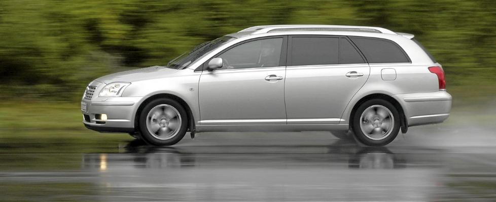 Toyota Avensis Stasjonsvogn