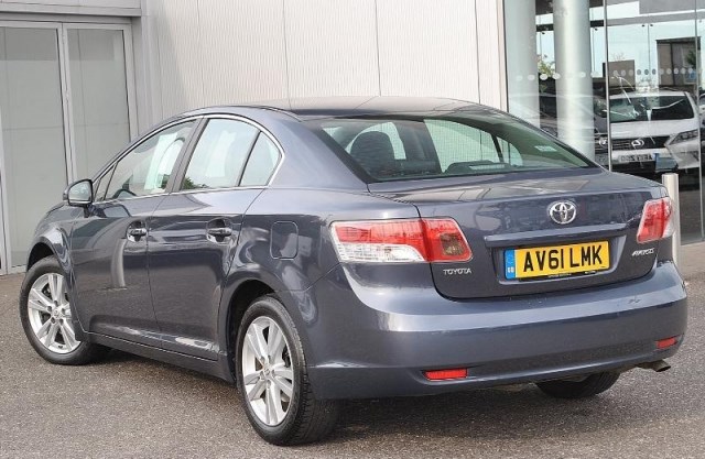 Toyota Avensis T4
