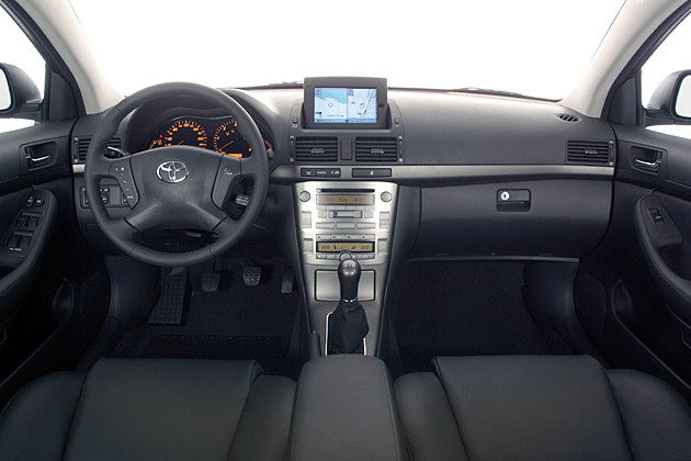 Toyota Avensis Verso 2.0 D-4d