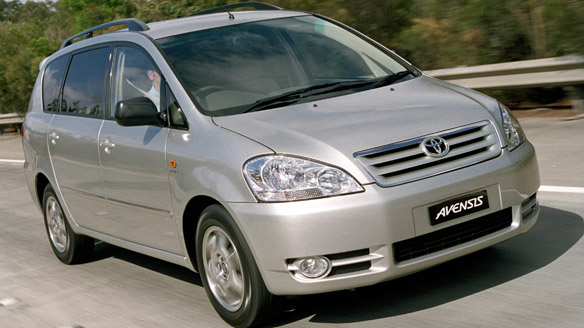 Toyota Avensis Verso 2.0