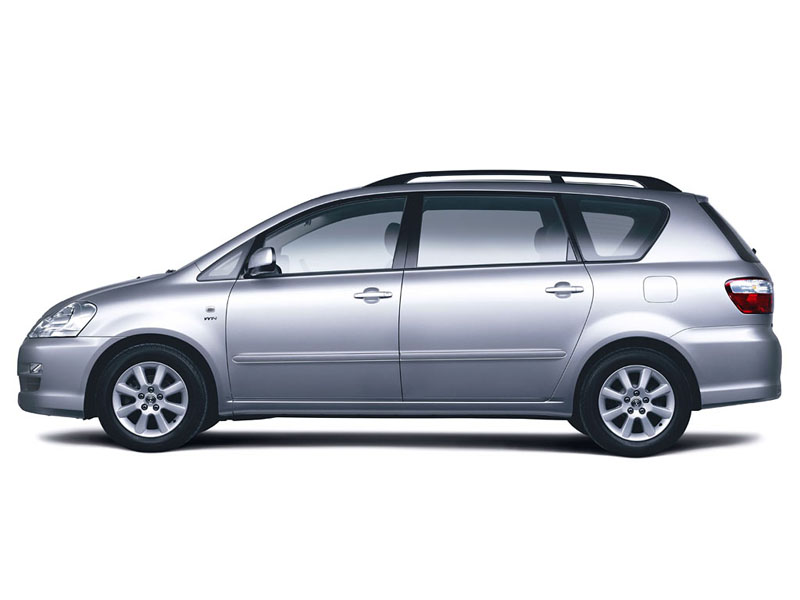 Toyota Avensis Verso 2.0