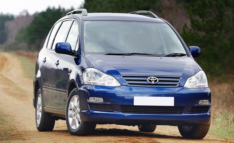 Toyota Avensis Verso 2008
