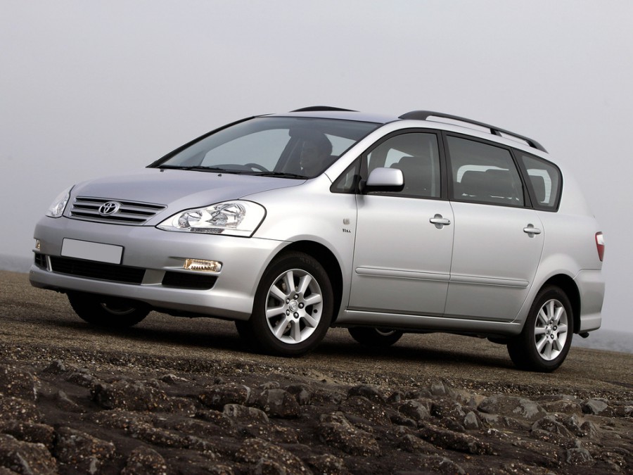 Toyota Avensis Verso 2008