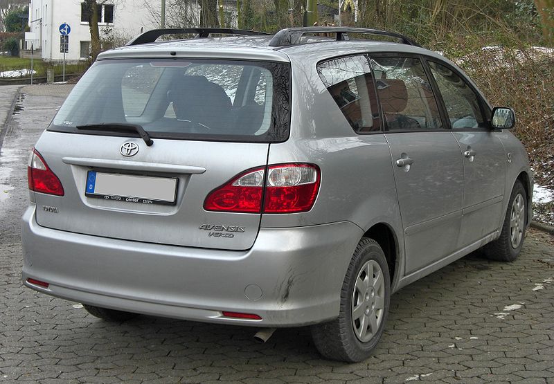 Toyota Avensis Verso