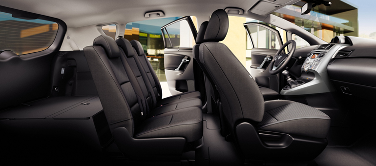 Toyota Avensis Verso