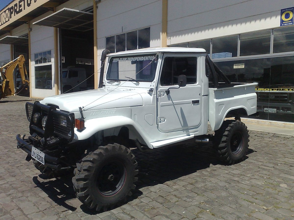 Toyota Bandeirante