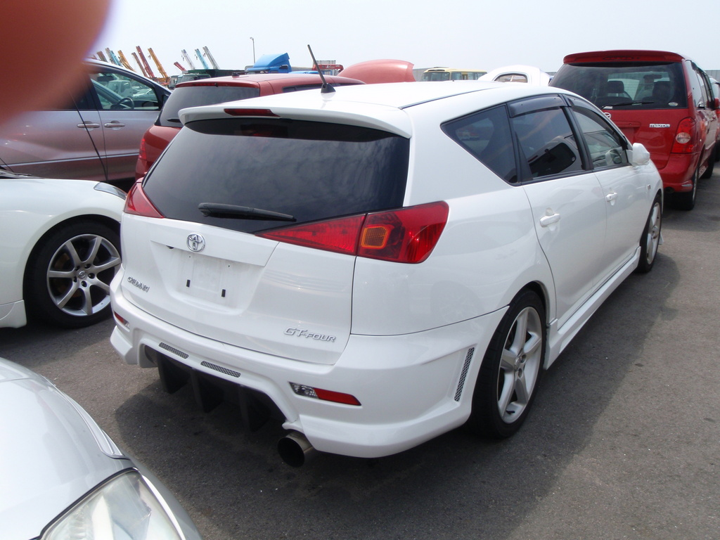 Toyota Caldina 2003