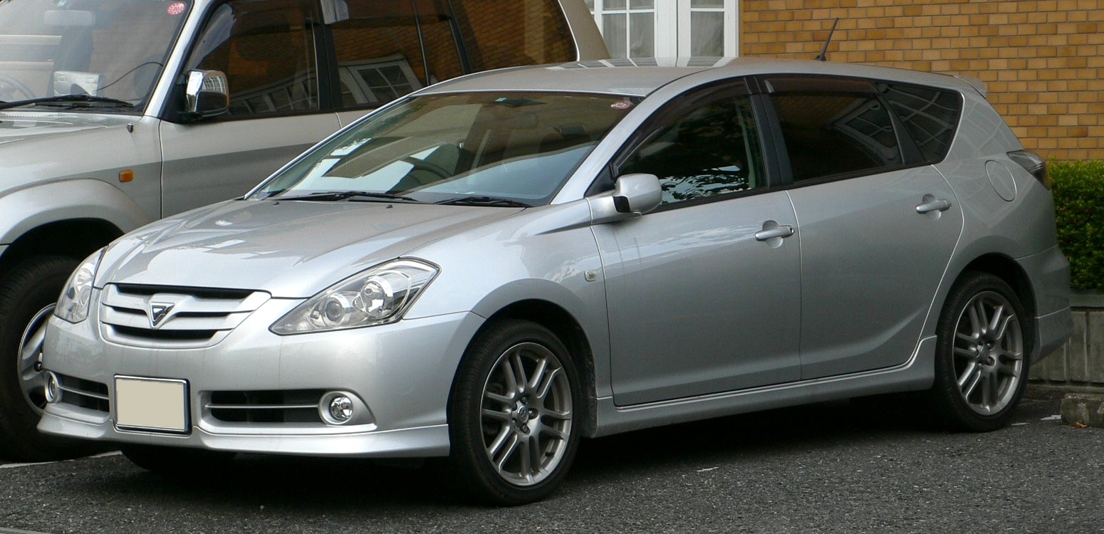 Toyota Caldina 2013