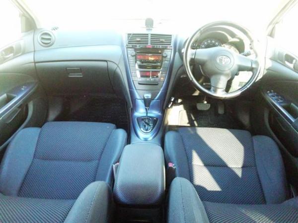 Toyota Caldina Zt 2002