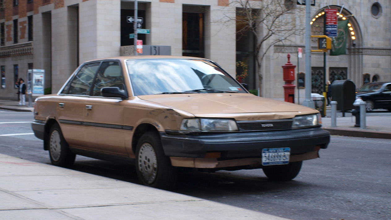 Toyota Camry 1990