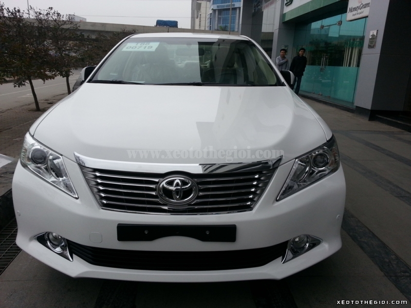 Toyota Camry 2.5 Q