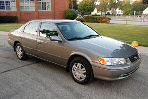 Toyota Camry 200