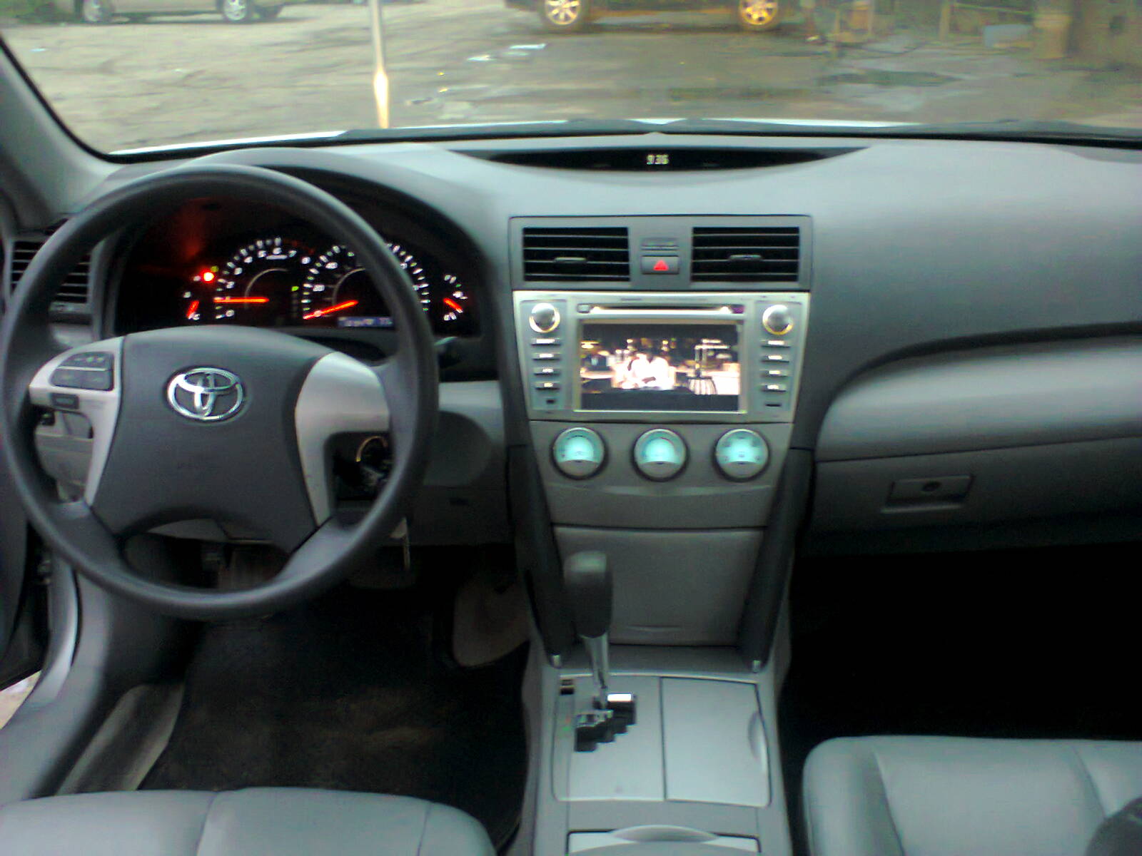 Toyota Camry 2010