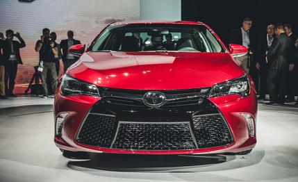 Toyota Camry 2015