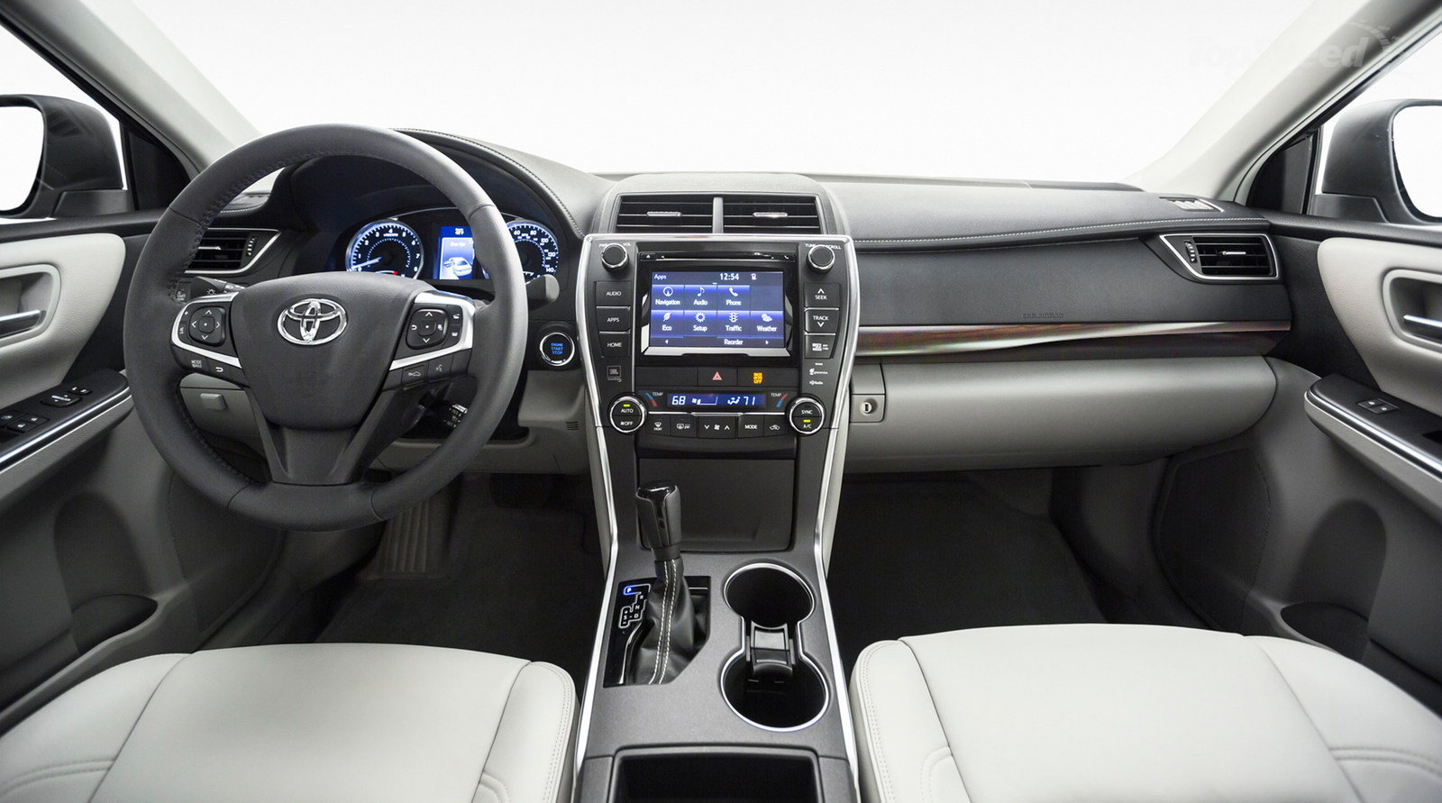 Toyota Camry 2015