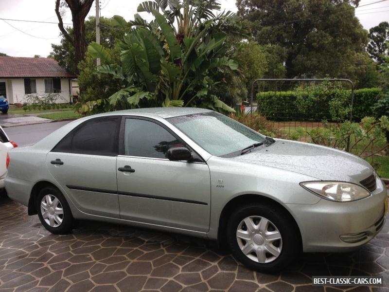 Toyota Camry 24