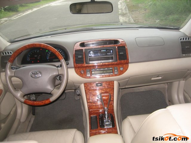 Toyota Camry 3.0