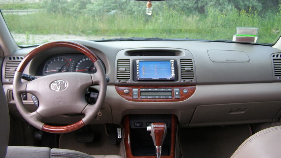 Toyota Camry 30