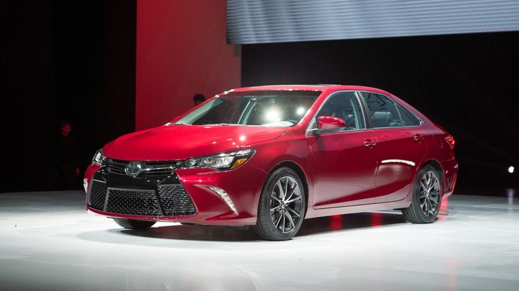 Toyota Camry 55 2015