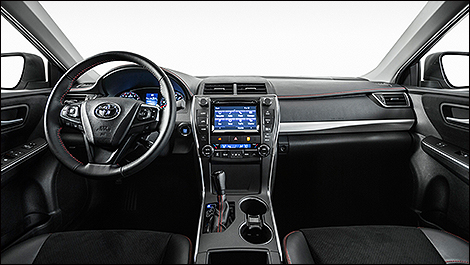 Toyota Camry 55 2015