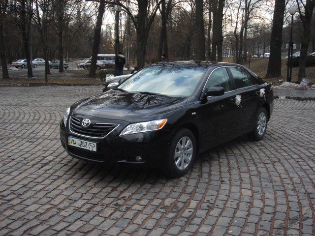 Toyota Camry Black