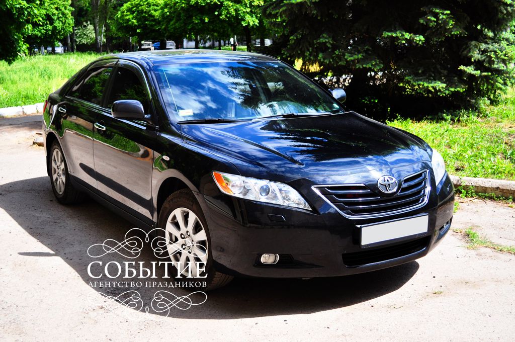 Toyota Camry Black