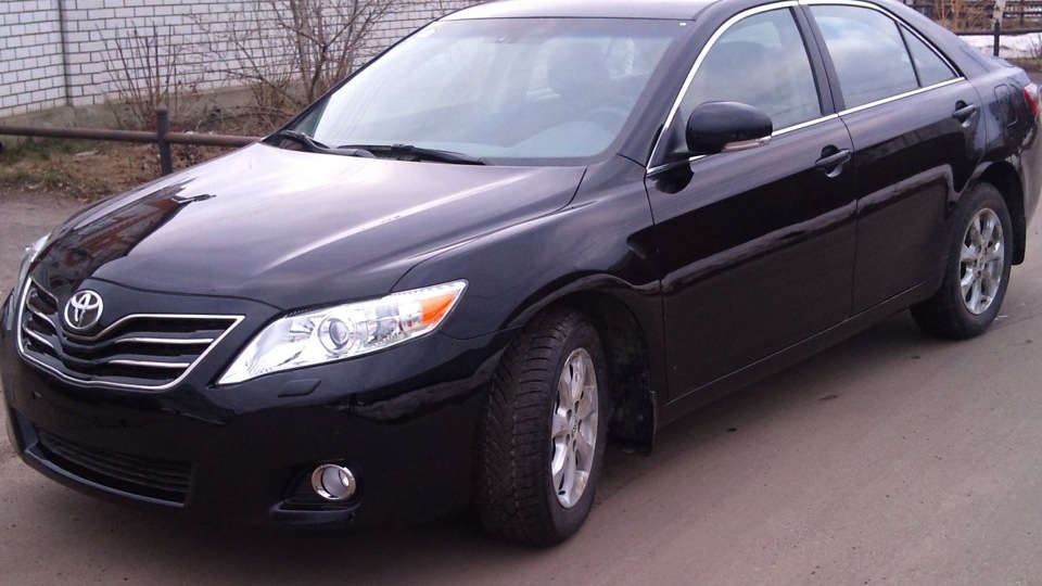 Toyota Camry Black