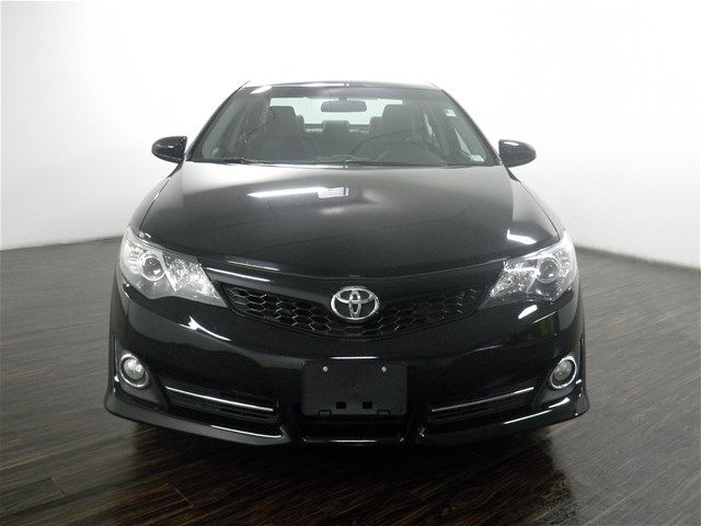 Toyota Camry Black