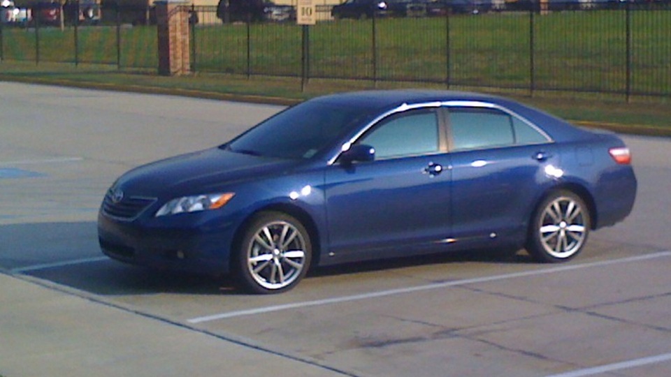 Toyota Camry Blue