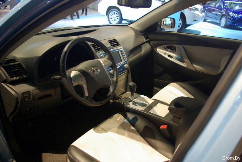 Toyota Camry Cng
