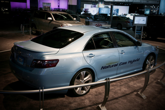 Toyota Camry Cng