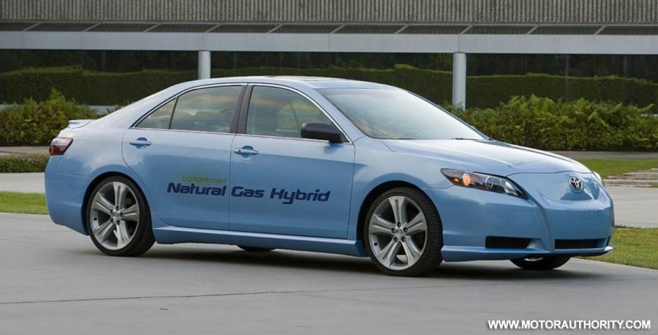 Toyota Camry Cng