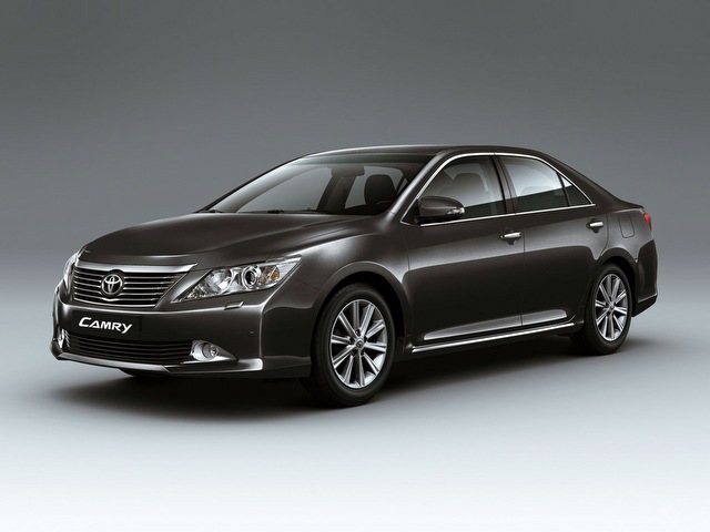 Toyota Camry Elegance
