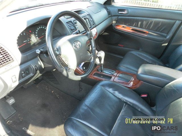 Toyota Camry Executive