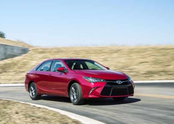 Toyota Camry Facelift 2015