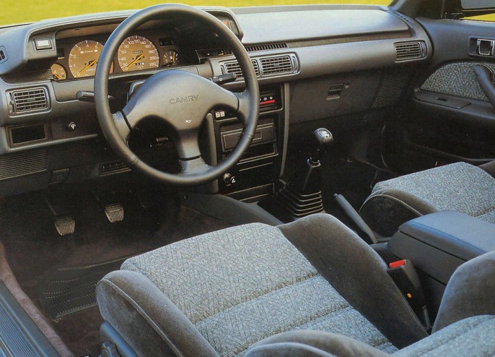 Toyota Camry Gli