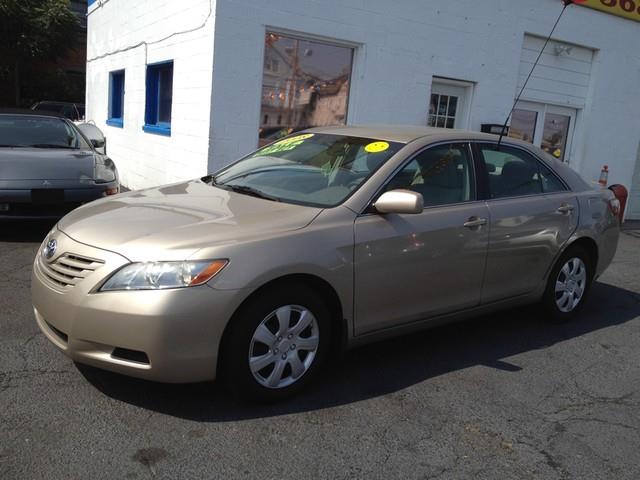 Toyota Camry Gold