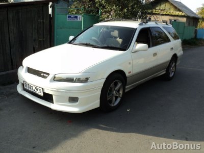 Toyota Camry Gracia