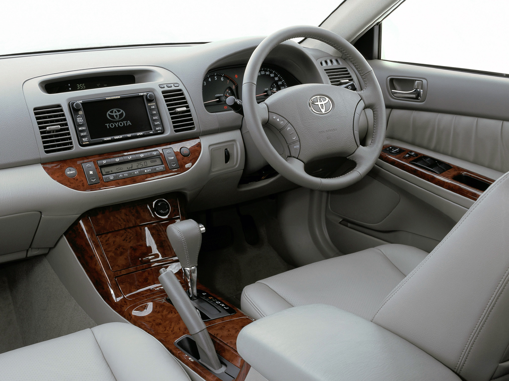 Toyota Camry Grande