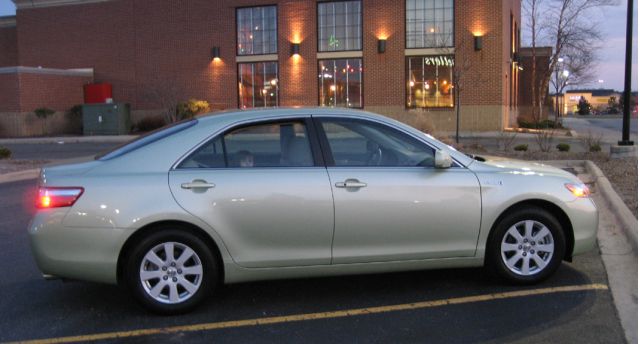 Toyota Camry Hybrid 2009