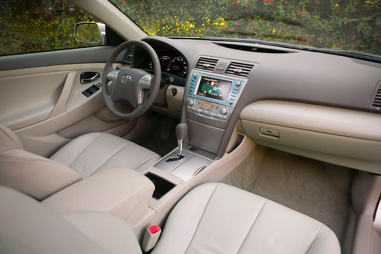 Toyota Camry Hybrid 2009