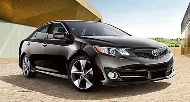 Toyota Camry Hybrid 2014