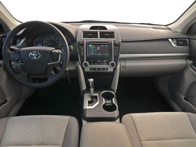Toyota Camry Le 2012