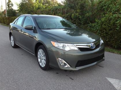 Toyota Camry Le 2012